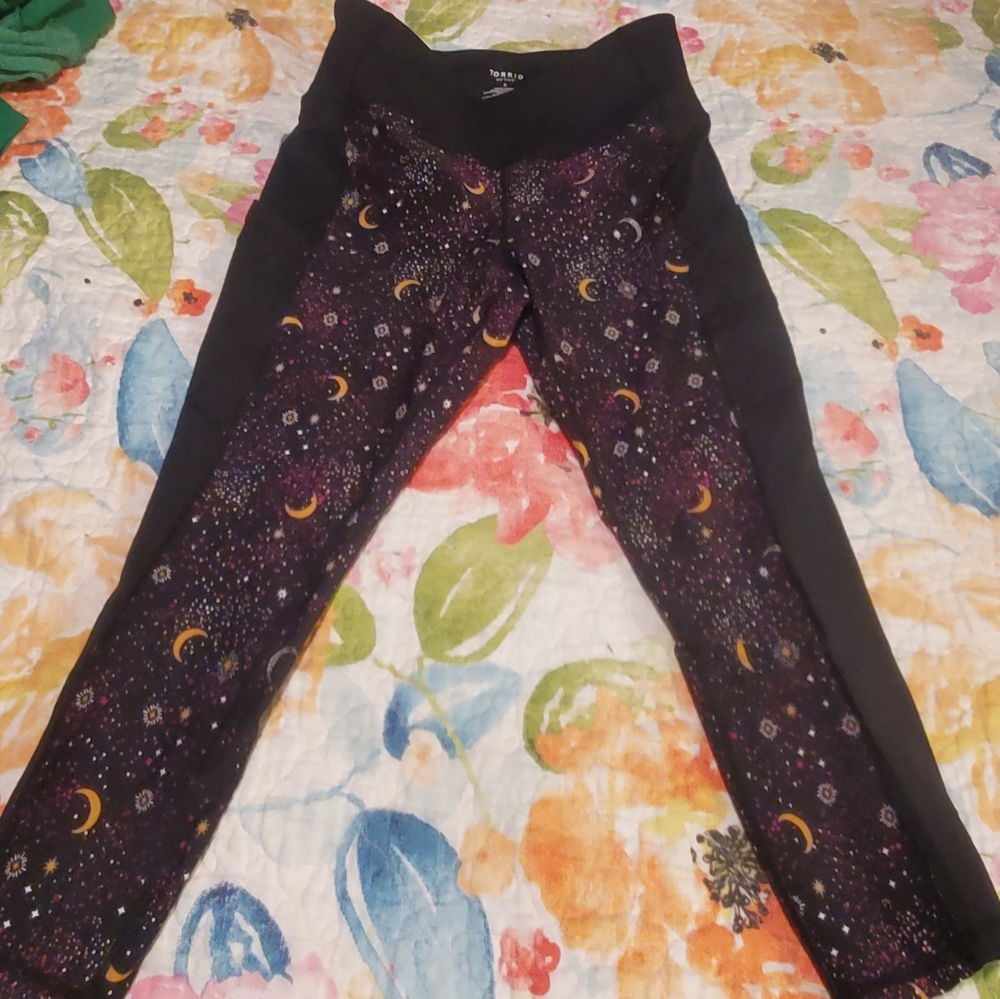 Active Workout Legging Star print with pockets torrid size 0